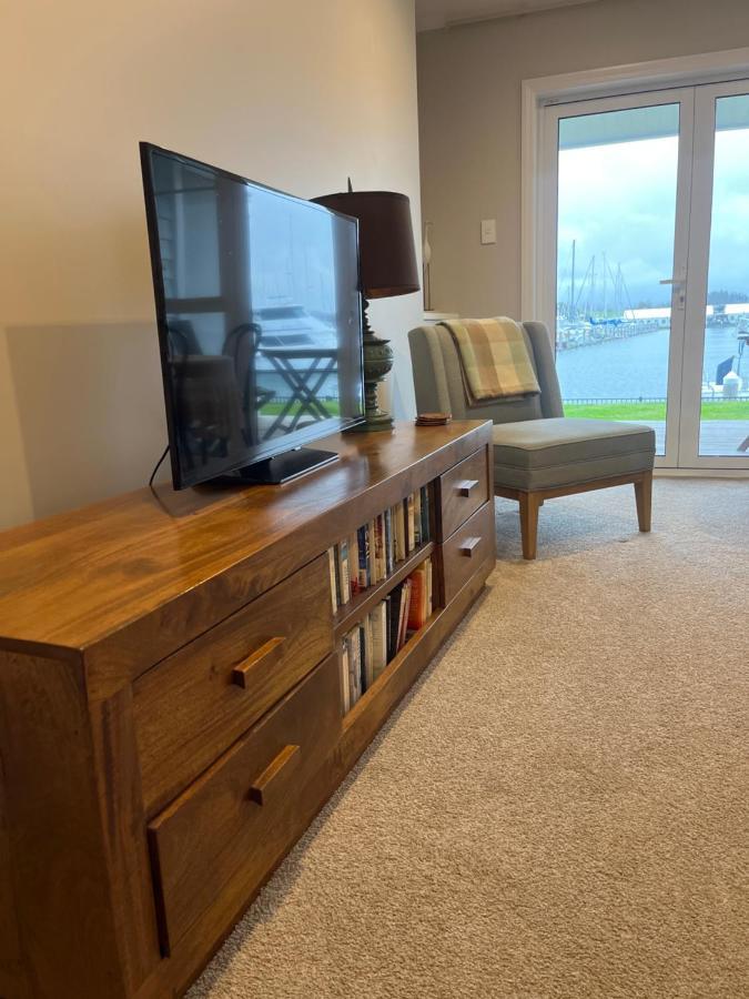The Boathouse Apartment One Tree Point Екстериор снимка