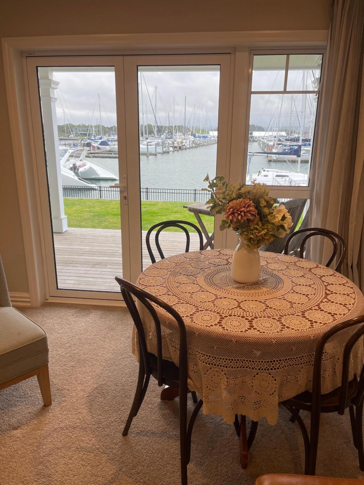 The Boathouse Apartment One Tree Point Екстериор снимка